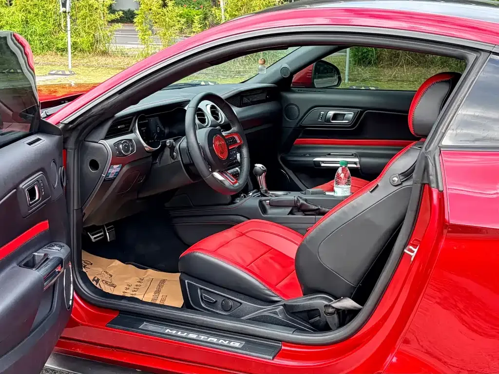 Ford Mustang 2021 из CN, фото 8