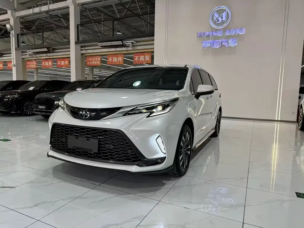 Toyota Granvia 2025 из CN, фото 1