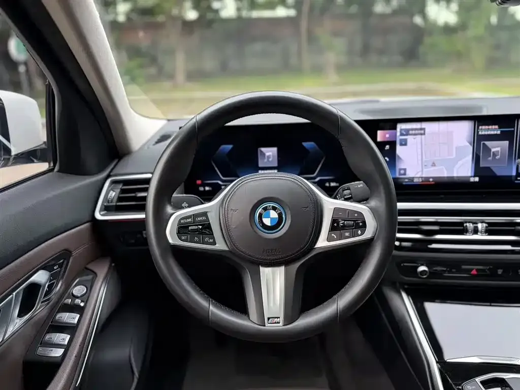 BMW i3 2023 из CN, фото 3