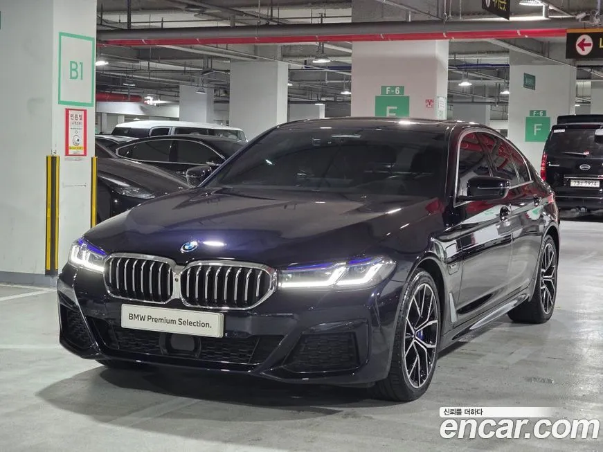 BMW 5-Series 2022 из KR, фото 1