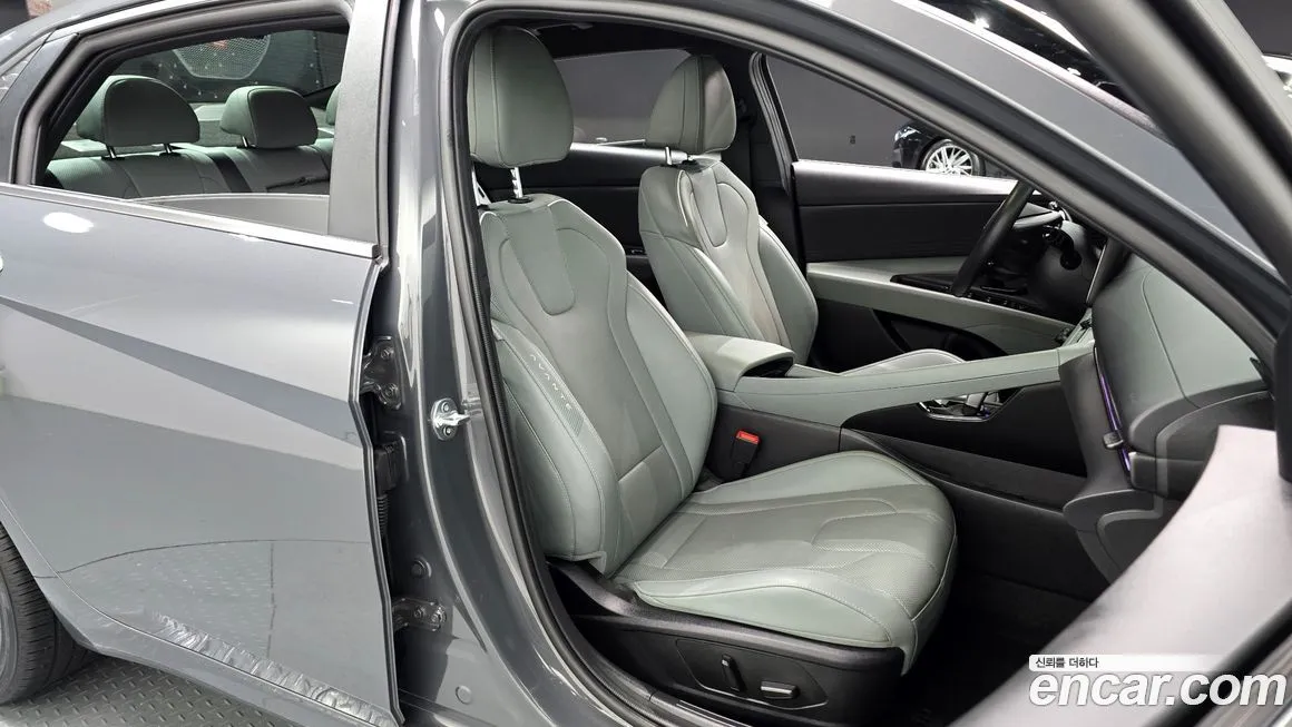 Hyundai AVANTE — фото 10
