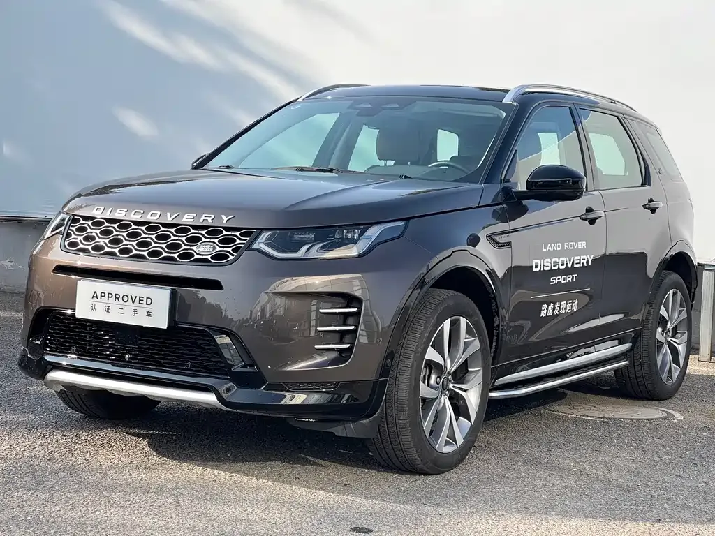 Land Rover Discovery Sport — фото 1