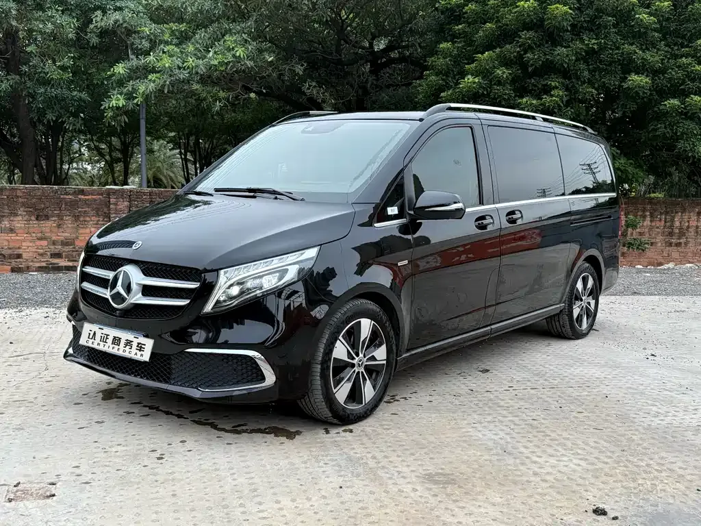 Mercedes-Benz V-Class 2022 из CN, фото 1