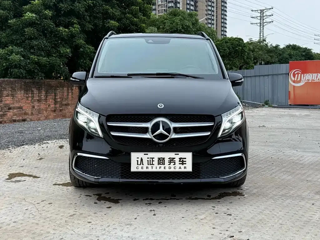 Mercedes-Benz V-Class 2022 из CN, фото 2