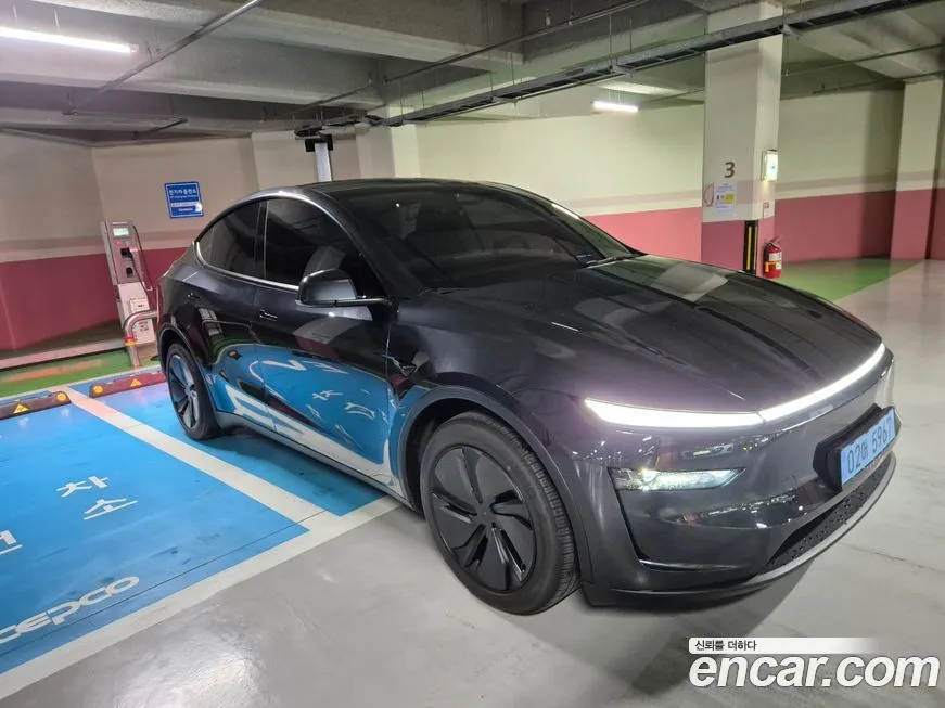 Tesla Model Y 2025 из KR, фото 2