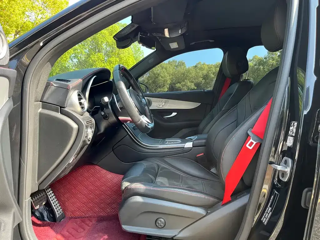 Mercedes-Benz GLC AMG — фото 3