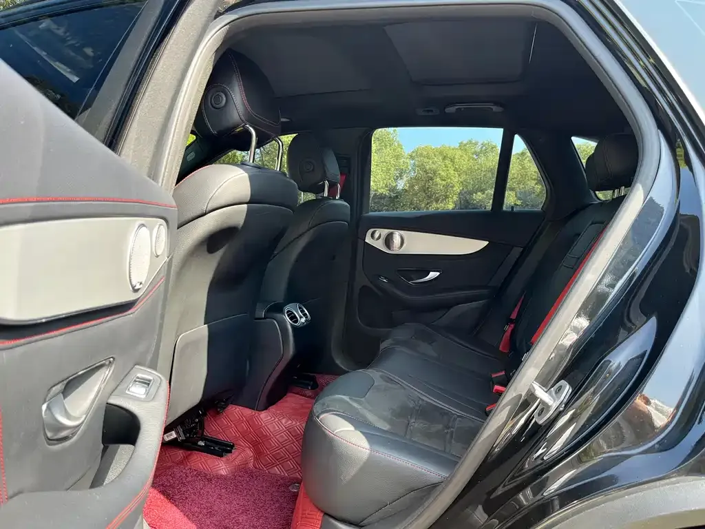 Mercedes-Benz GLC AMG — фото 5