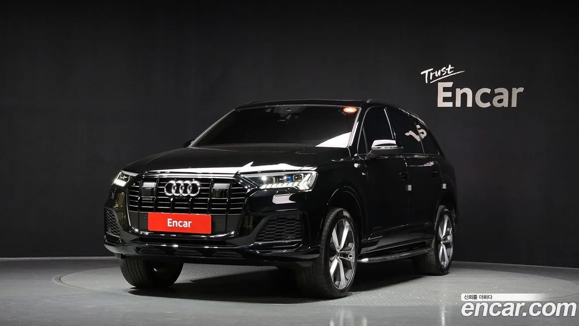 Audi Q7 2023 из KR, фото 1