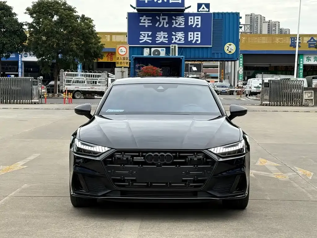 Audi A7L 2024 из CN, фото 3