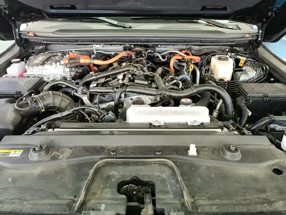 Toyota Prado — фото 10