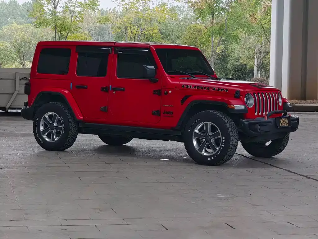 Jeep Wrangler 2023 из CN, фото 6