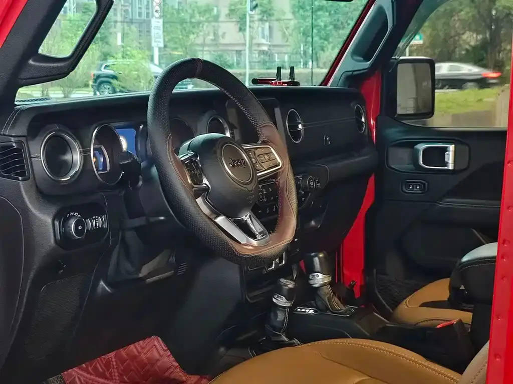Jeep Wrangler 2023 из CN, фото 7