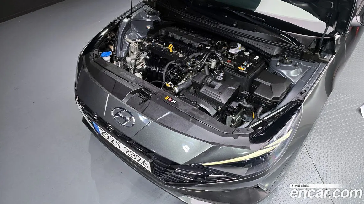 Hyundai AVANTE — фото 6