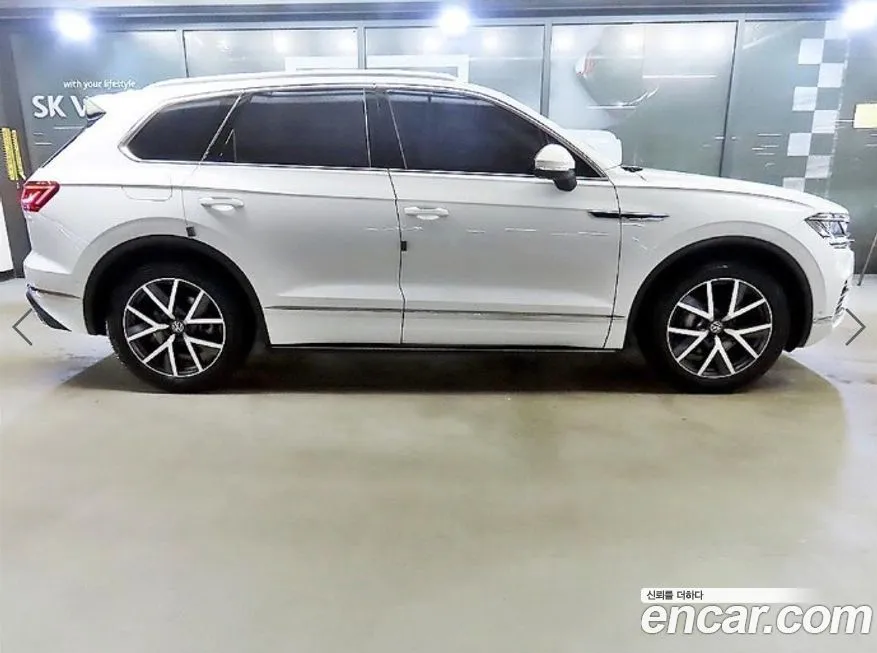 Volkswagen Touareg 2023 из KR, фото 3