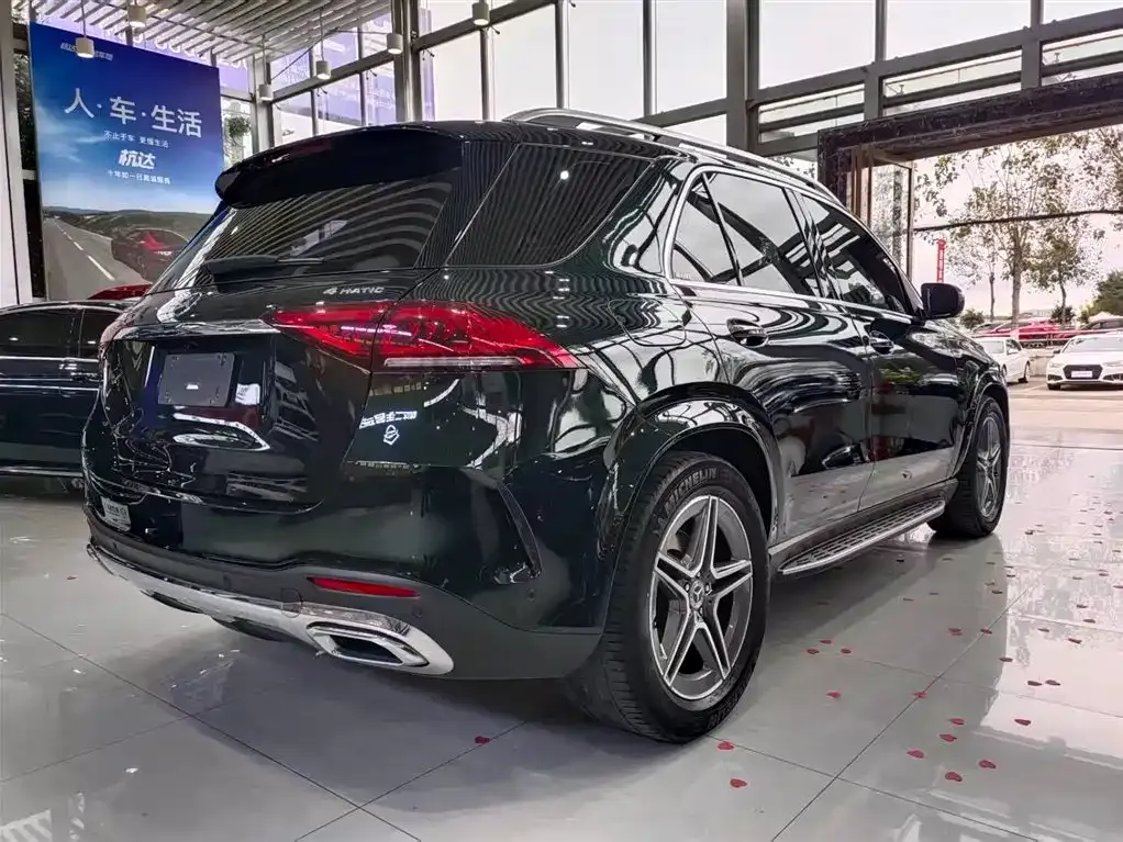 Mercedes-Benz GLE — фото 6