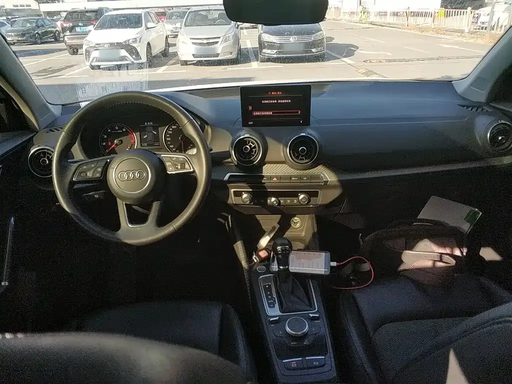 Audi Q2L 2021 из CN, фото 10