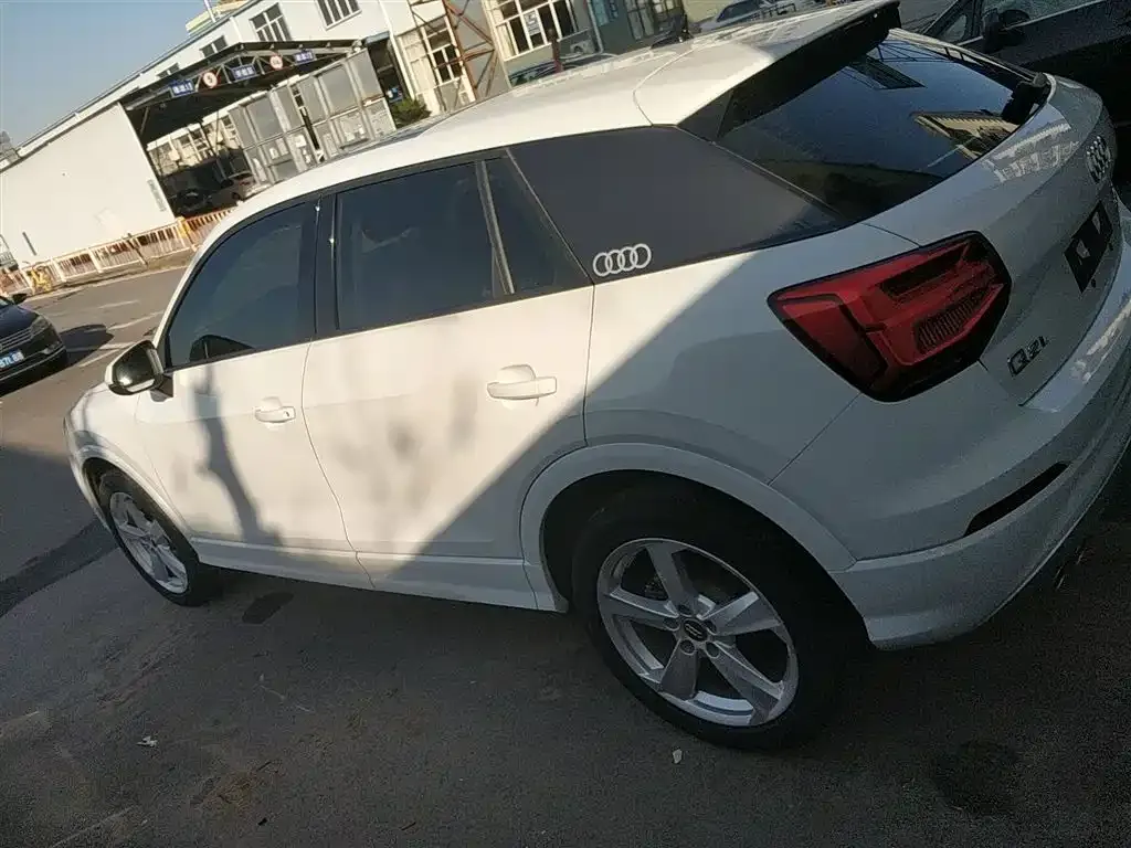 Audi Q2L 2021 из CN, фото 5