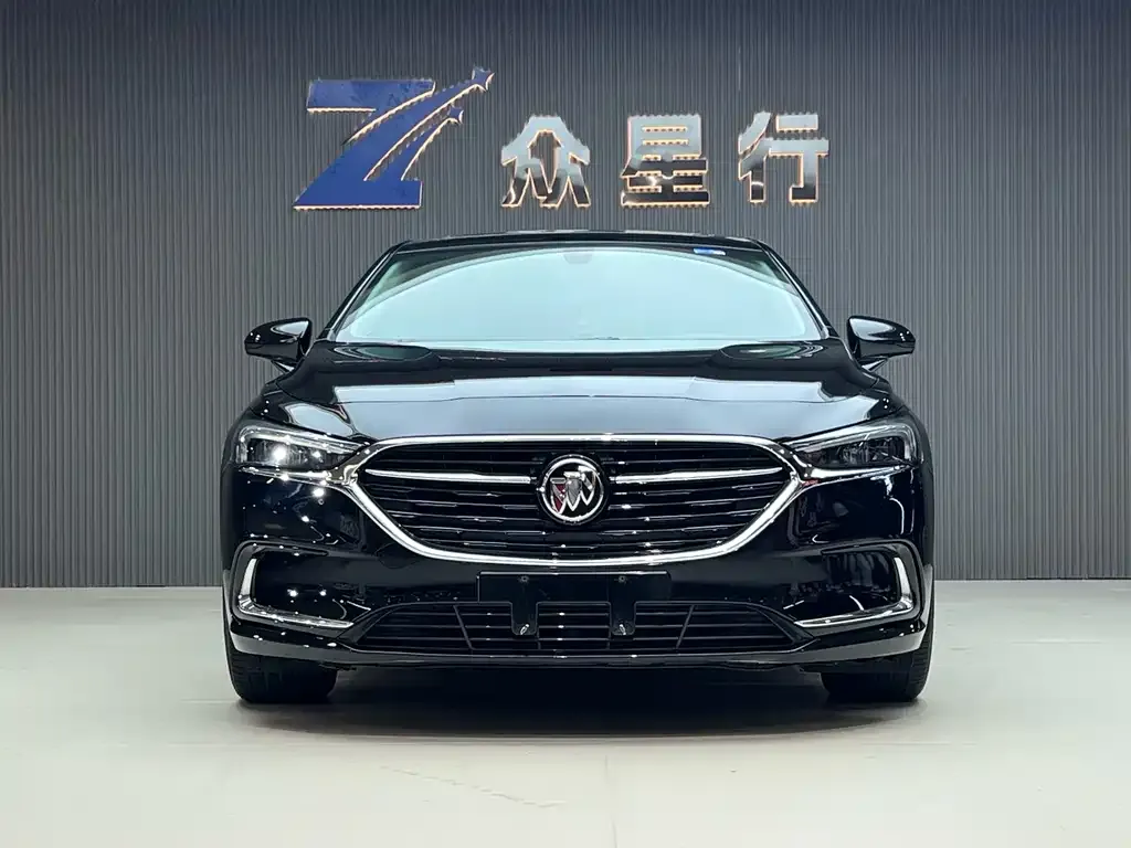 Buick LaCrosse — фото 2