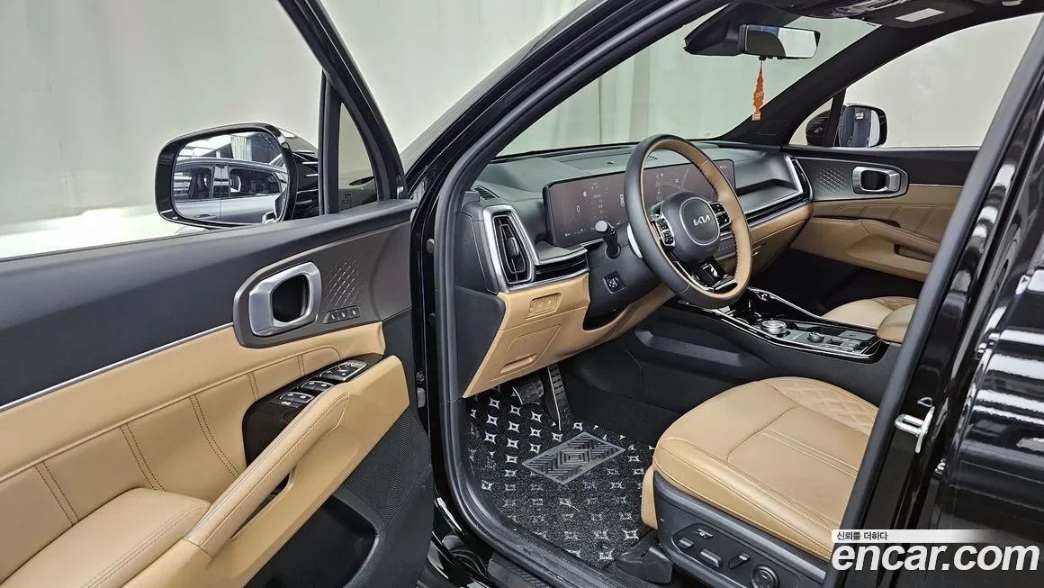 Kia Sorento — фото 10