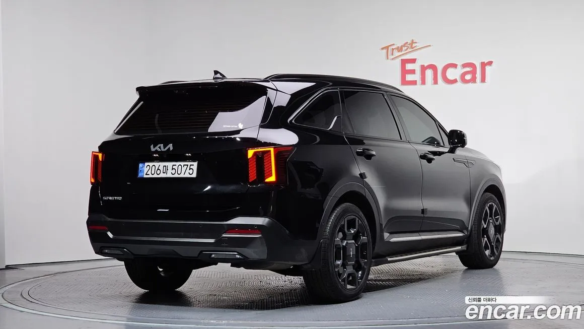 Kia Sorento — фото 2