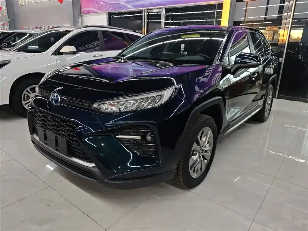 Toyota Wildlander 2022 из CN, фото 2