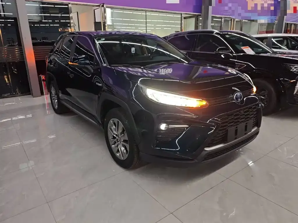 Toyota Wildlander 2022 из CN, фото 4