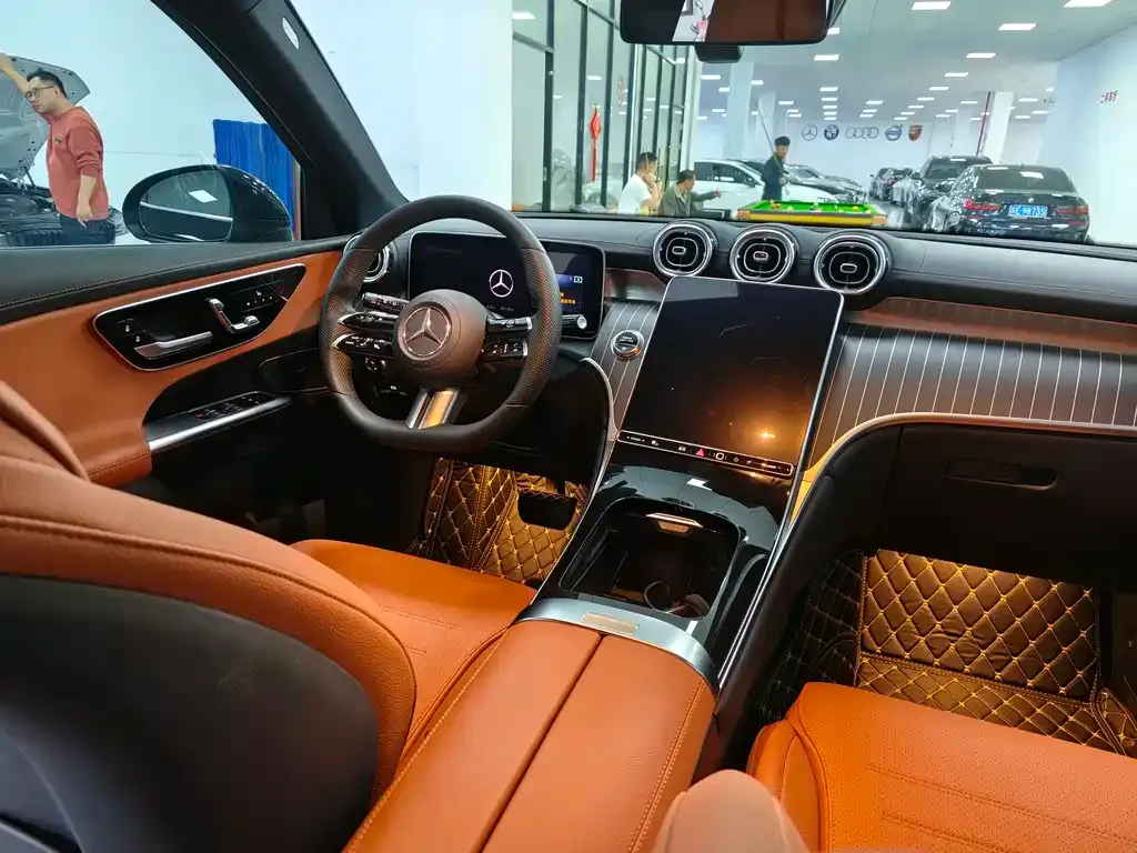 Mercedes-Benz GLC 2023 из CN, фото 8
