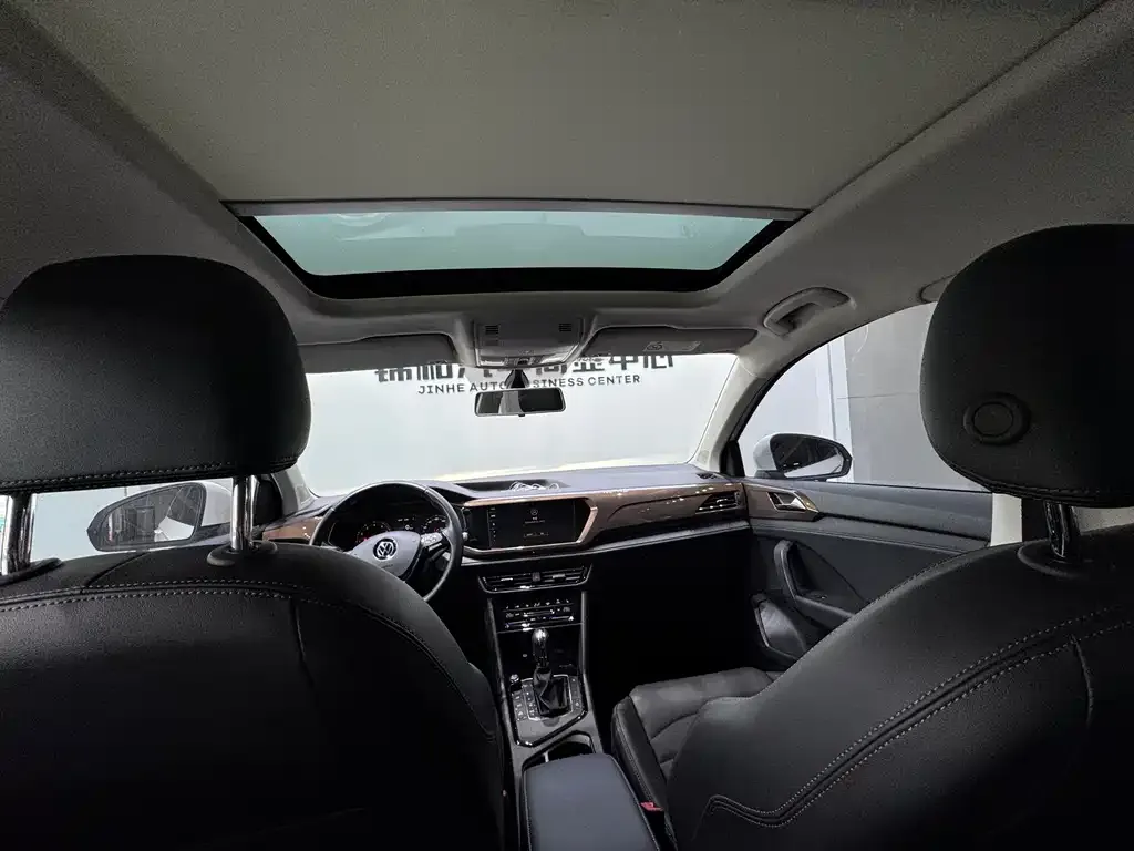 Volkswagen Tharu 2021 из CN, фото 10