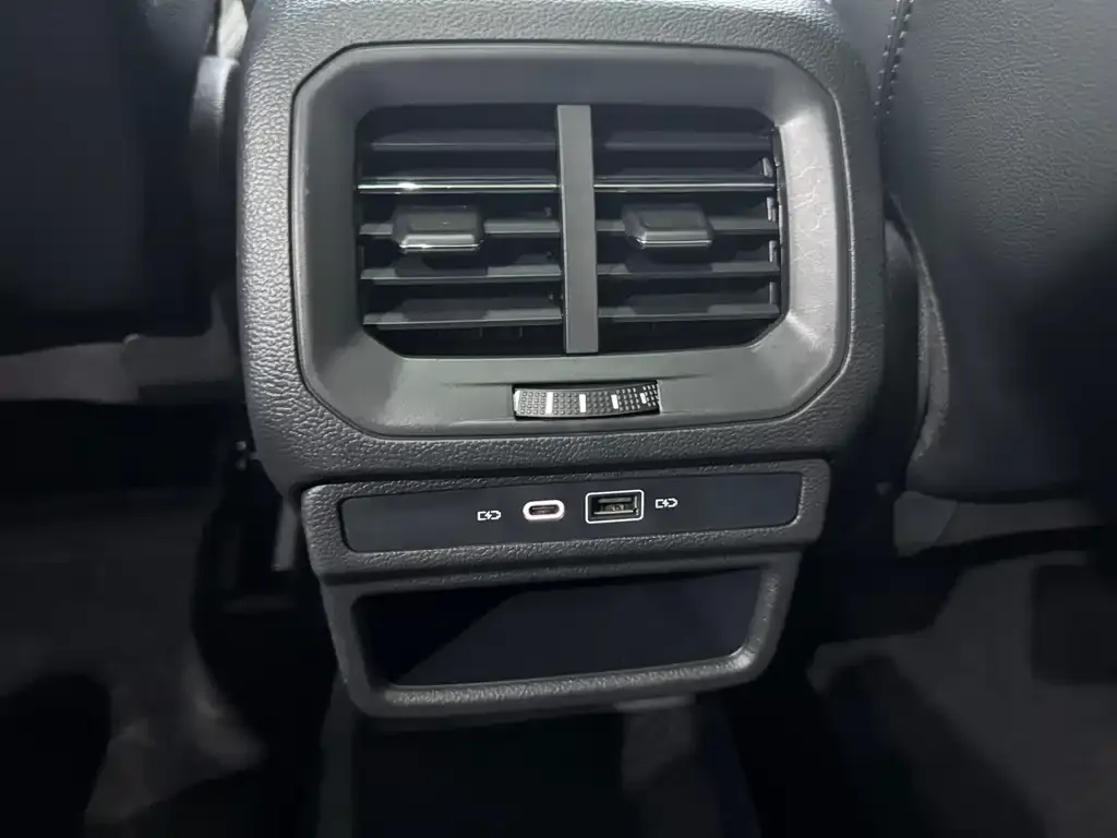 Volkswagen Tharu 2021 из CN, фото 7