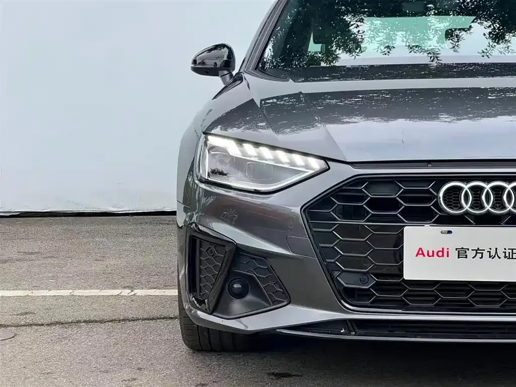 Audi A4L 2023 из CN, фото 6