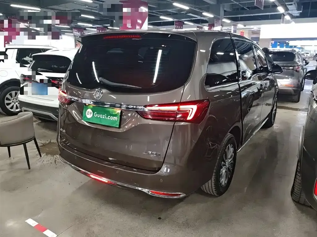 Buick GL8 2023 из CN, фото 7