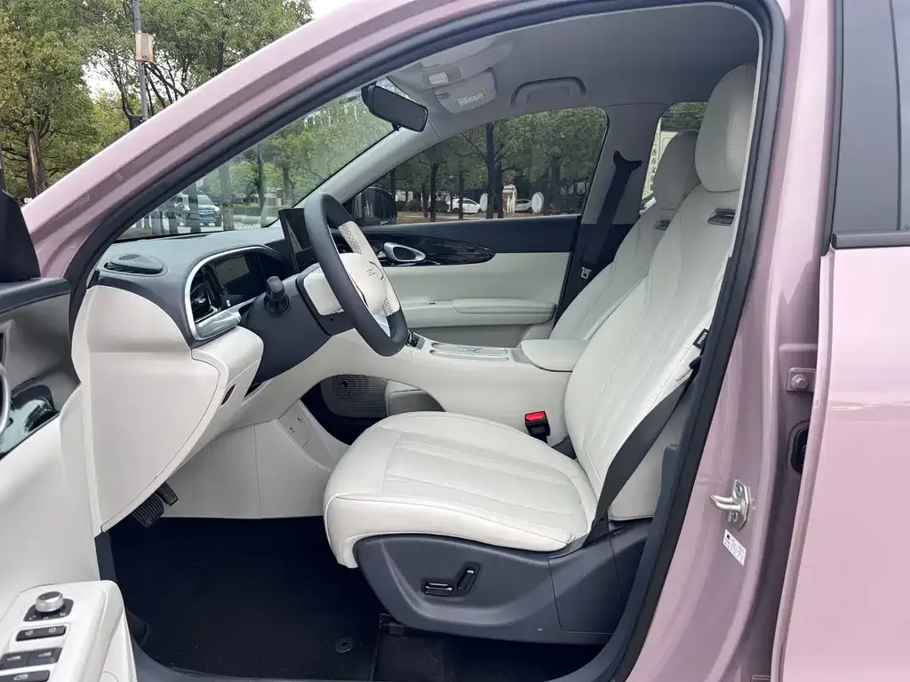 Geely Starburst — фото 4