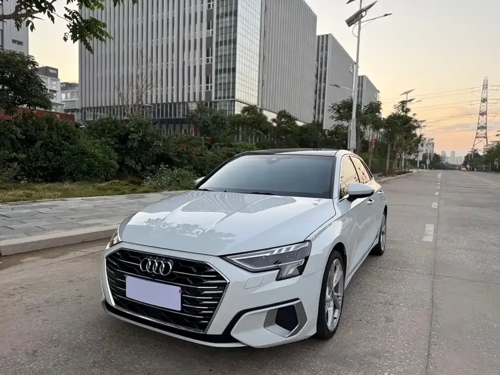 Audi A3 2022 из CN, фото 1