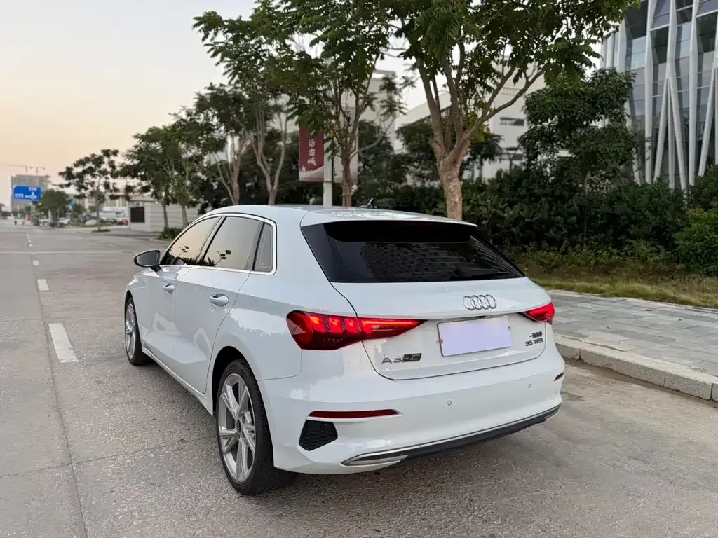 Audi A3 2022 из CN, фото 9
