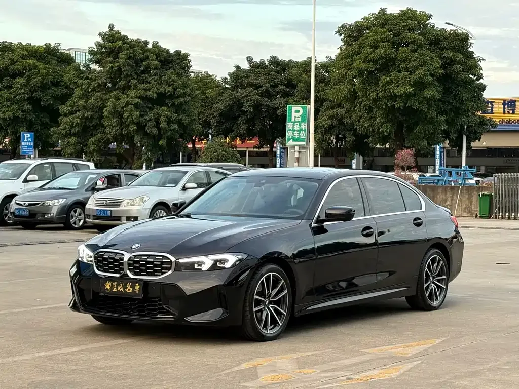 BMW 3 Series 2024 из CN, фото 1