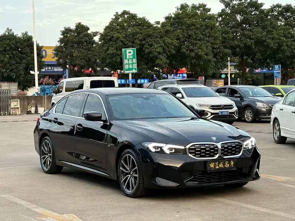 BMW 3 Series 2024 из CN, фото 3