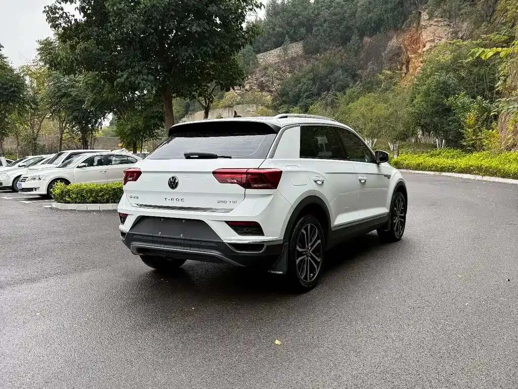 Volkswagen T-Roc 2022 из CN, фото 8