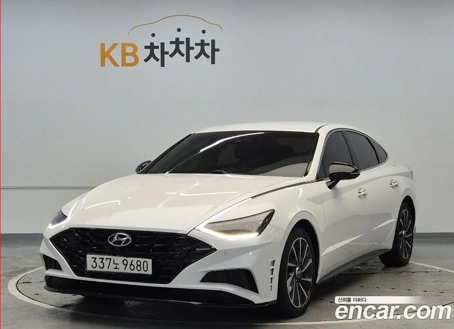 Hyundai Sonata 2022 из KR, фото 3