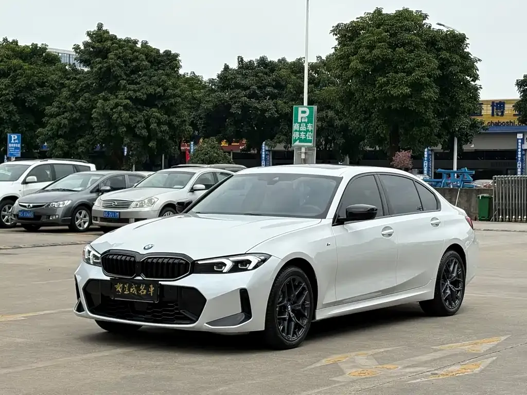 BMW 3 Series 2025 из CN, фото 2