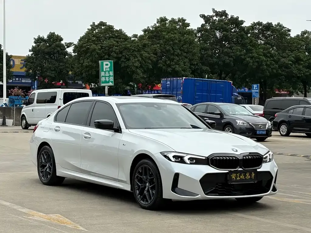 BMW 3 Series 2025 из CN, фото 4