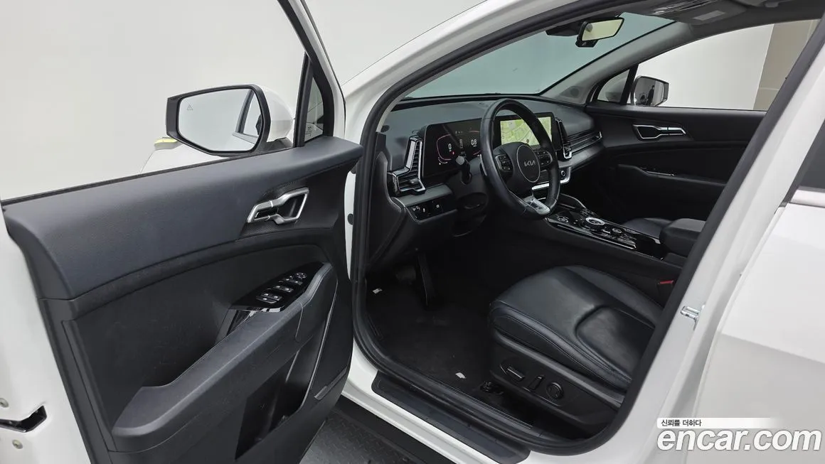 Kia Sportage — фото 10
