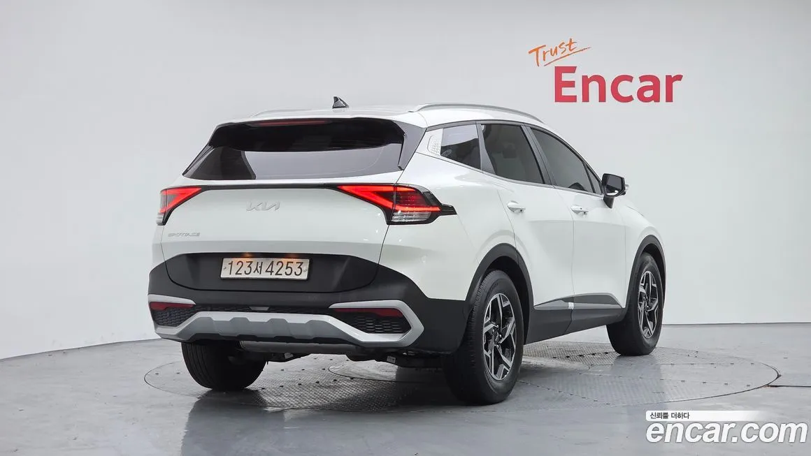 Kia Sportage — фото 4