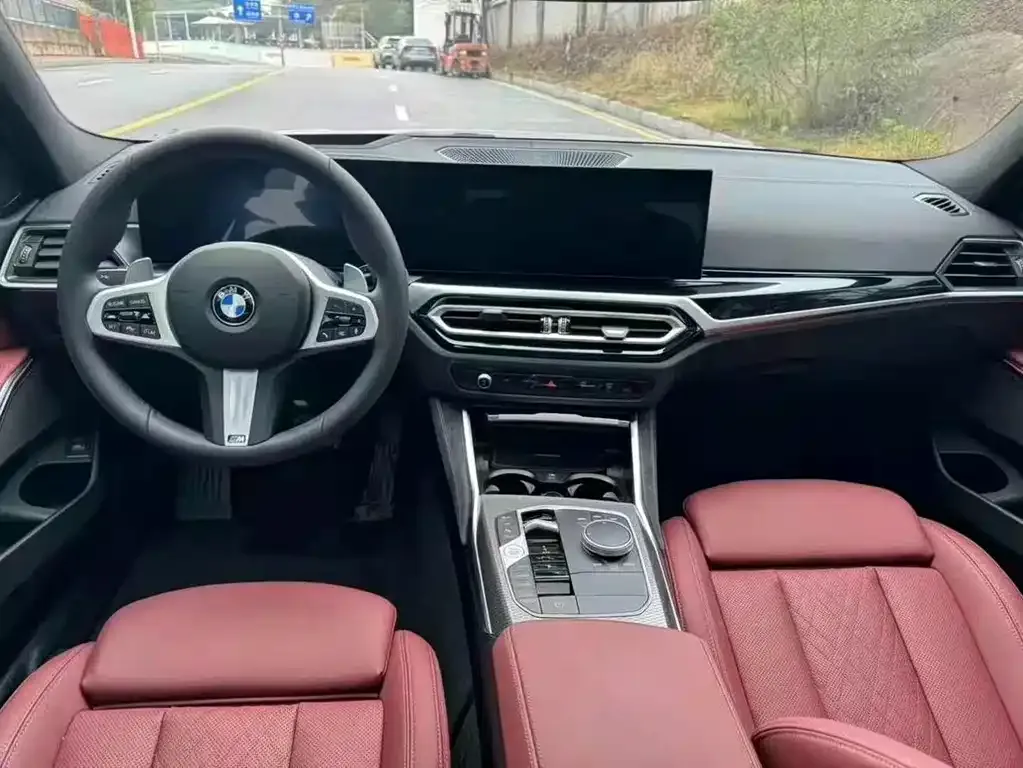 BMW 3 Series 2024 из CN, фото 4
