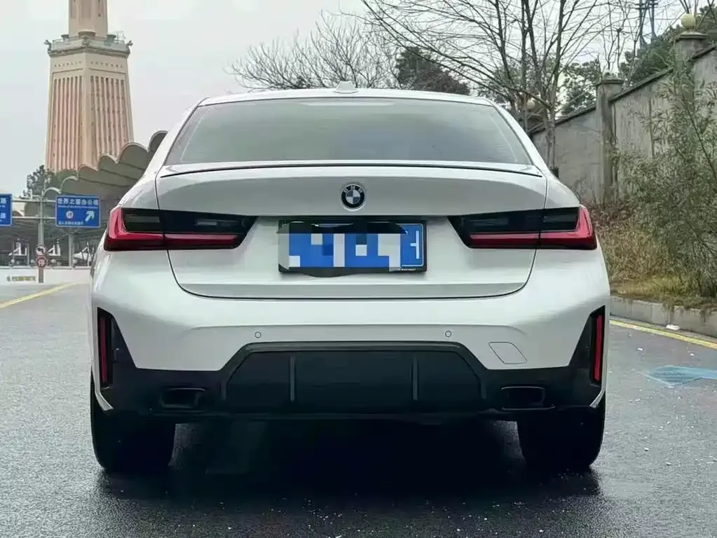 BMW 3 Series 2024 из CN, фото 8