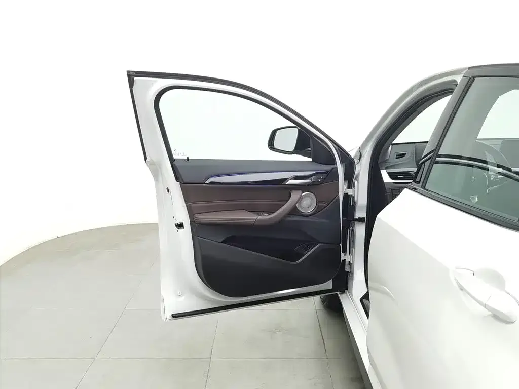 BMW X2 2023 из CN, фото 8