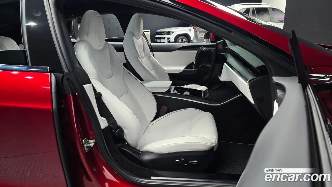 Tesla Model S 2023 из KR, фото 10