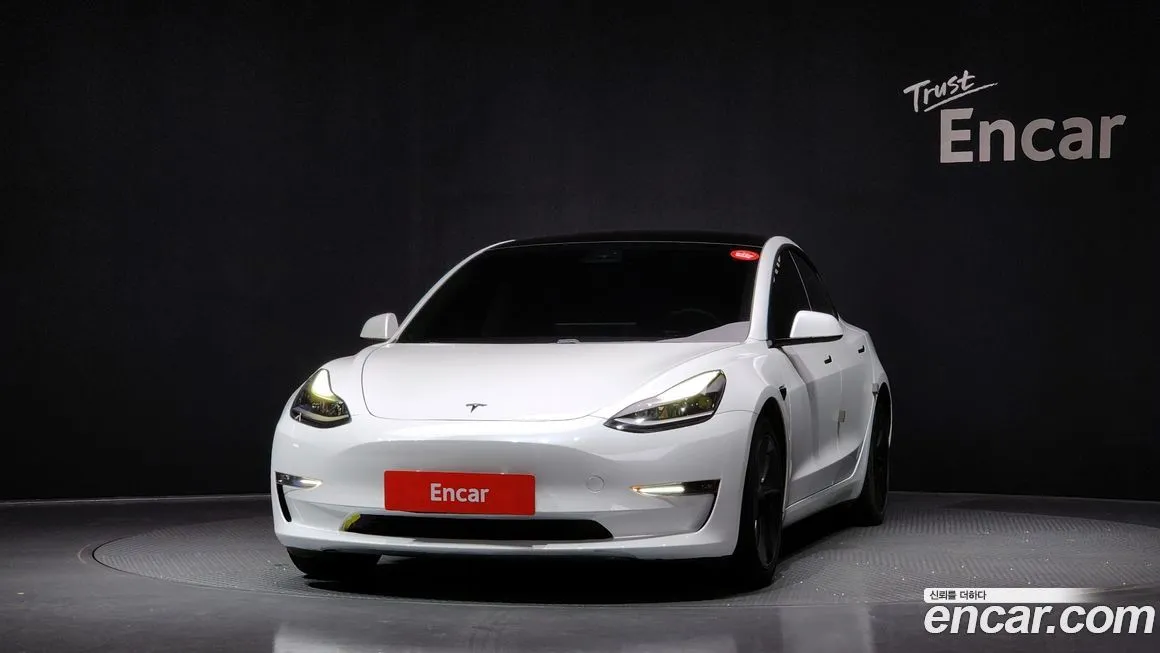 Tesla Model 3 2021 из KR, фото 3