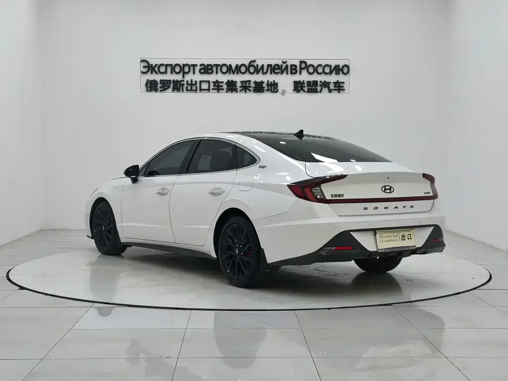 Hyundai Sonata — фото 4