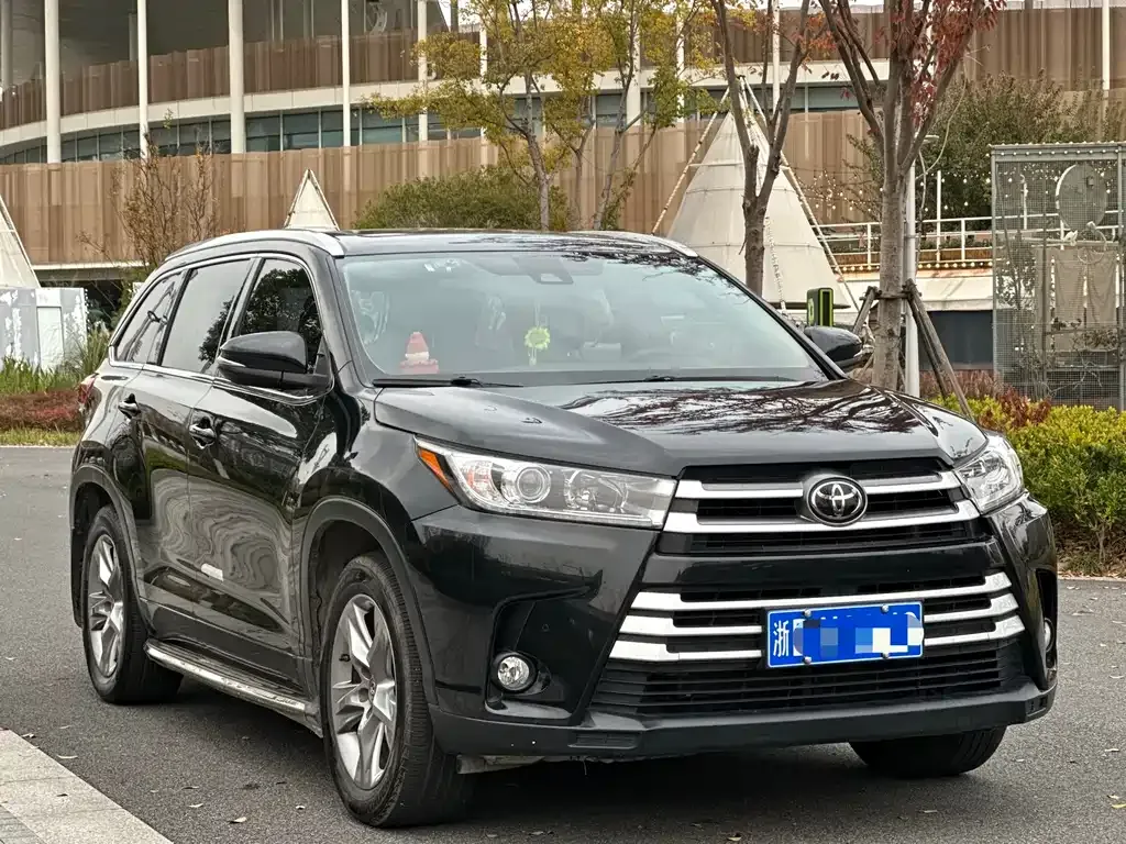 Toyota Highlander 2022 из CN, фото 3