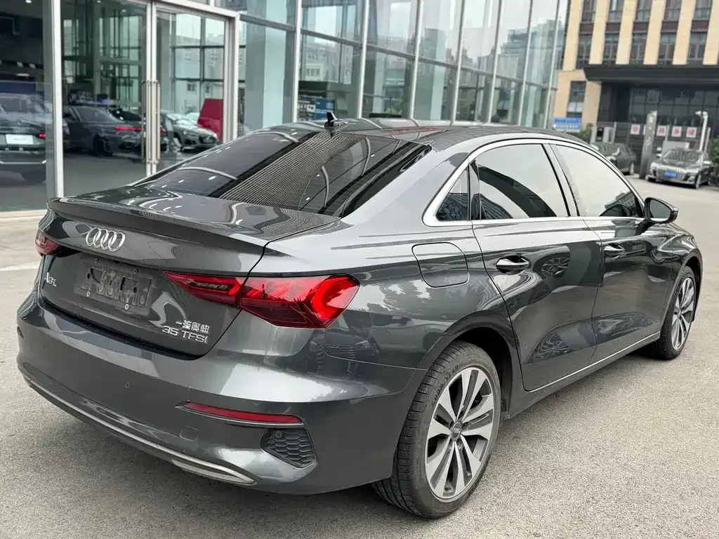 Audi A3 — фото 7